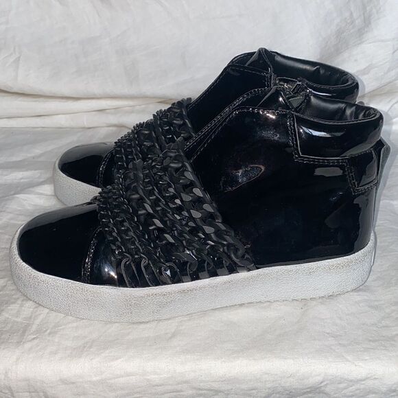 KENDALL & KYLIE Black Patent Leather Duke Astana Chain Booties-6M - Picture 4 of 9